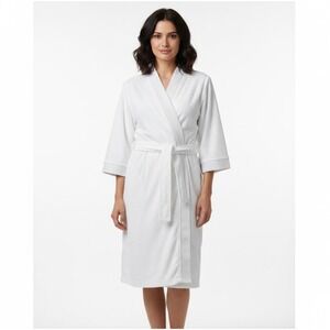 Luxurious White Women's Bathrobe
